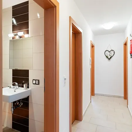 Daire In Near Slopes, Cleaning Included Saalfelden